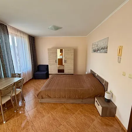 Helios سفيتي فلاس